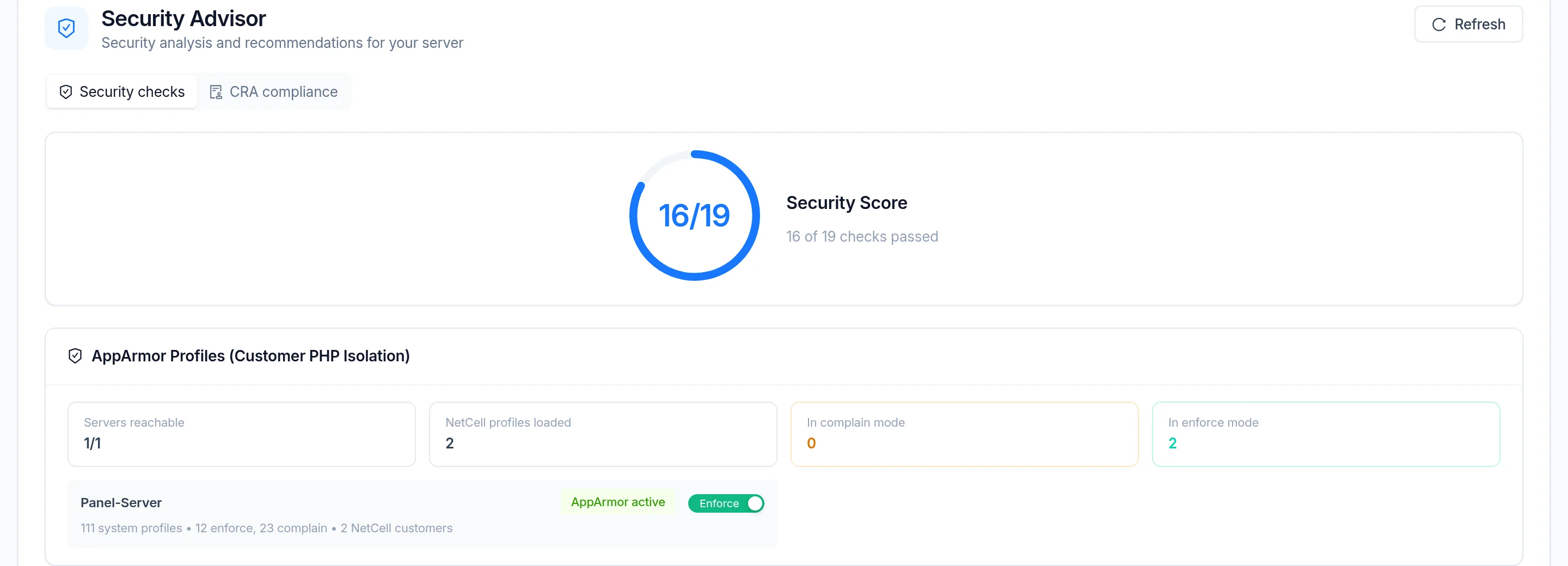 Security Advisor im enconf-Panel: Live-Score, AppArmor-Isolation und CRA-Compliance.
